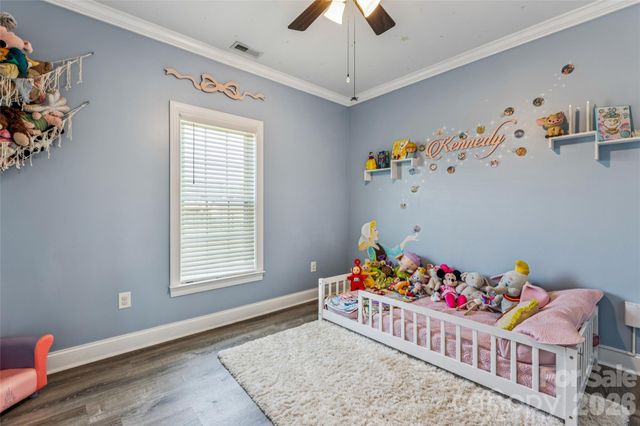 105 E Dundee Court, Statesville, NC 28625