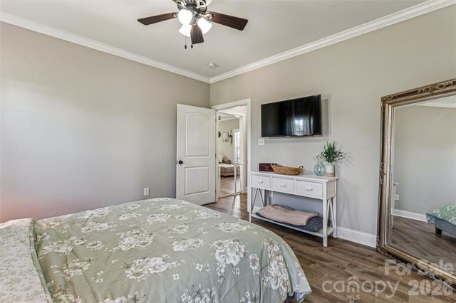 105 E Dundee Court, Statesville, NC 28625
