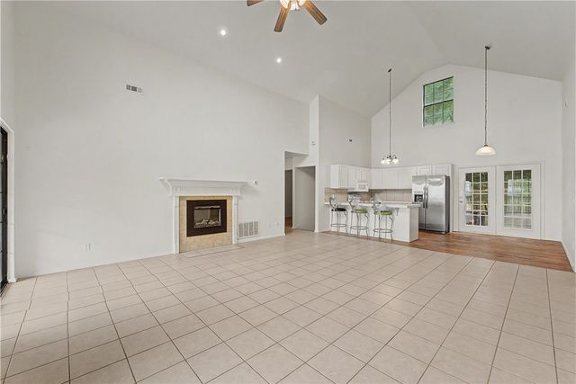 1307 Wedington Drive, Fayetteville, AR 72701