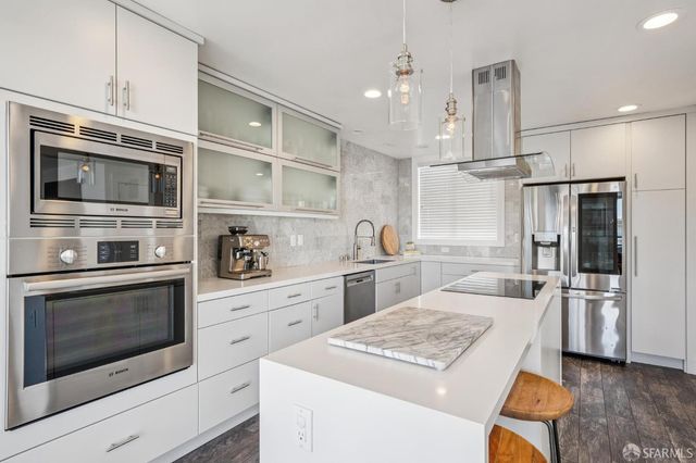 67 Beaumont Avenue, San Francisco, CA 94118