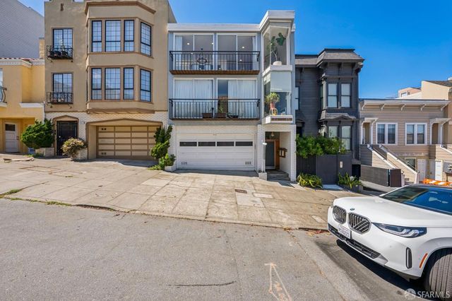 67 Beaumont Avenue, San Francisco, CA 94118