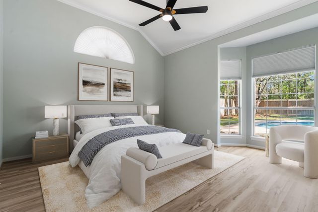 38 Terraglen Drive, The Woodlands, TX 77382