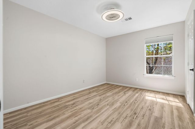 38 Terraglen Drive, The Woodlands, TX 77382