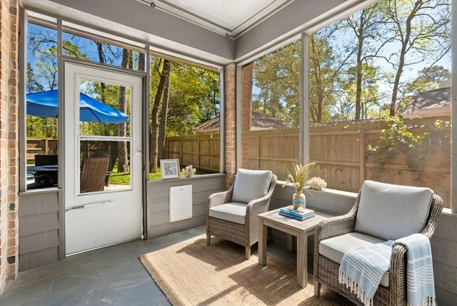 38 Terraglen Drive, The Woodlands, TX 77382