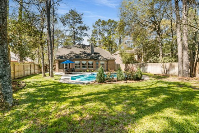 38 Terraglen Drive, The Woodlands, TX 77382