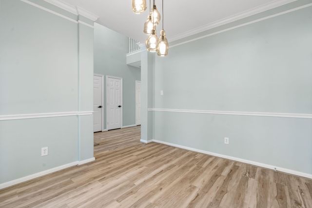 38 Terraglen Drive, The Woodlands, TX 77382