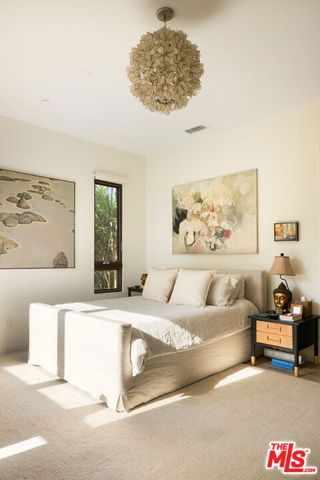 6369 W June Place, Los Angeles, CA 90038