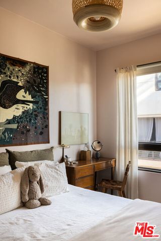 6369 W June Place, Los Angeles, CA 90038