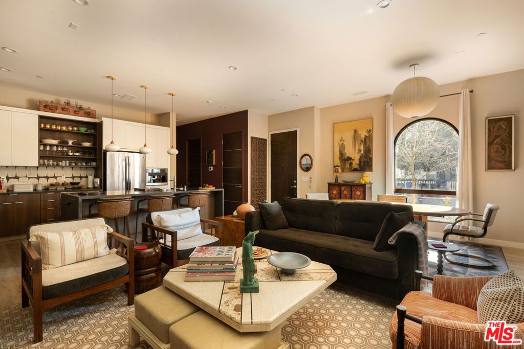 Image 7 of property listing at 6369 W June Place, Los Angeles, CA 90038