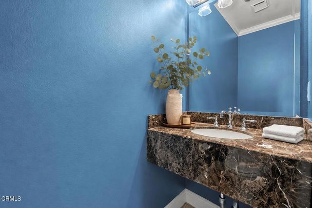 1830 Pelham Avenue 301, Los Angeles, CA 90025