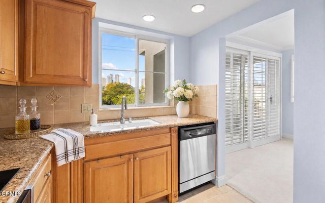 1830 Pelham Avenue 301, Los Angeles, CA 90025