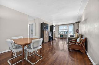 142-05 Roosevelt Avenue 7, Flushing, NY 11354