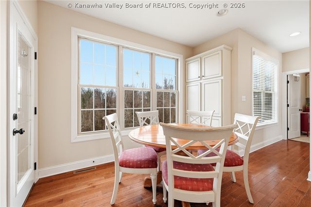 110 Patriot Way, Charleston, WV 25314