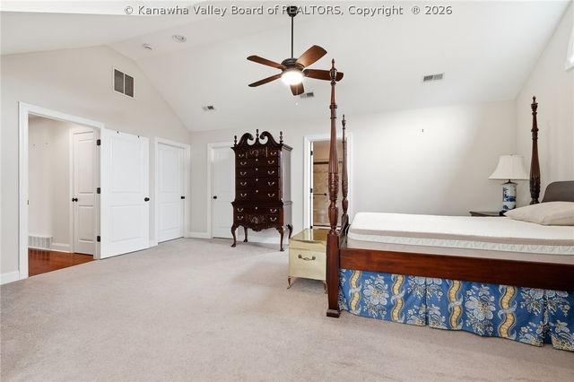 110 Patriot Way, Charleston, WV 25314