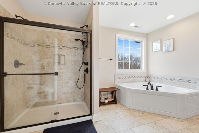 110 Patriot Way, Charleston, WV 25314