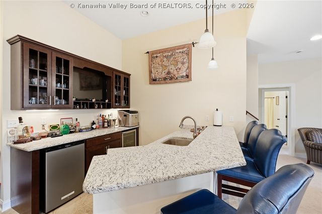 110 Patriot Way, Charleston, WV 25314