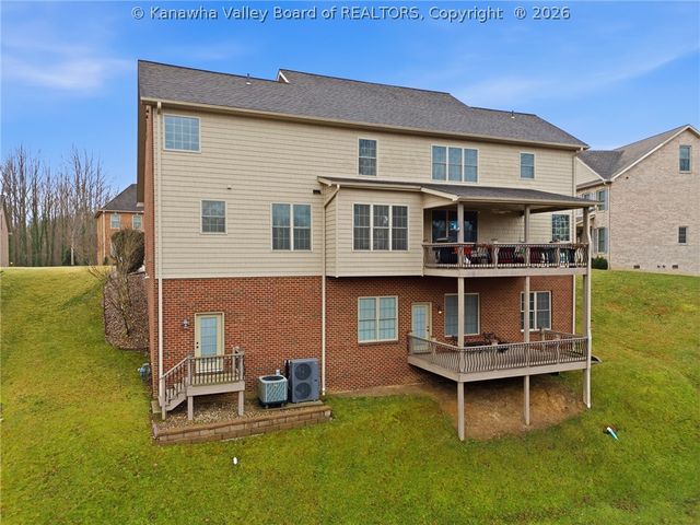 110 Patriot Way, Charleston, WV 25314
