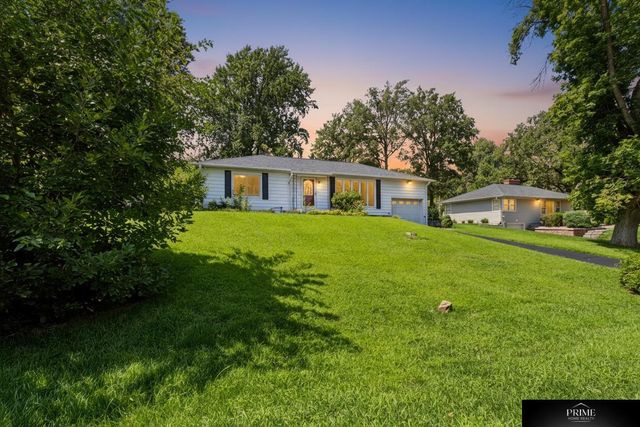 536 S 85th Street, Omaha, NE 68114