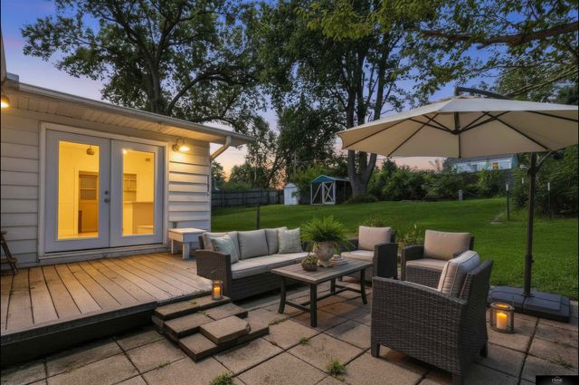 536 S 85th Street, Omaha, NE 68114