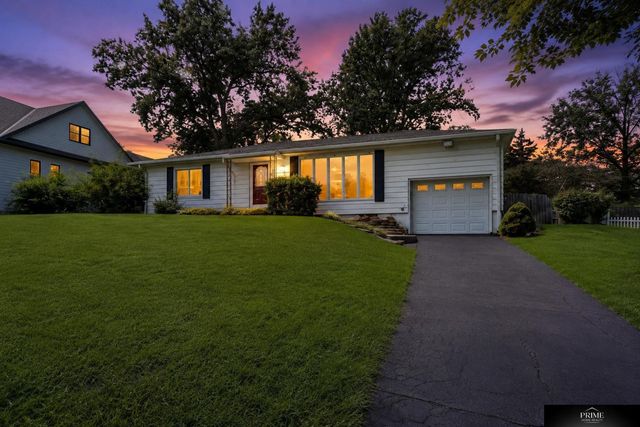 536 S 85th Street, Omaha, NE 68114