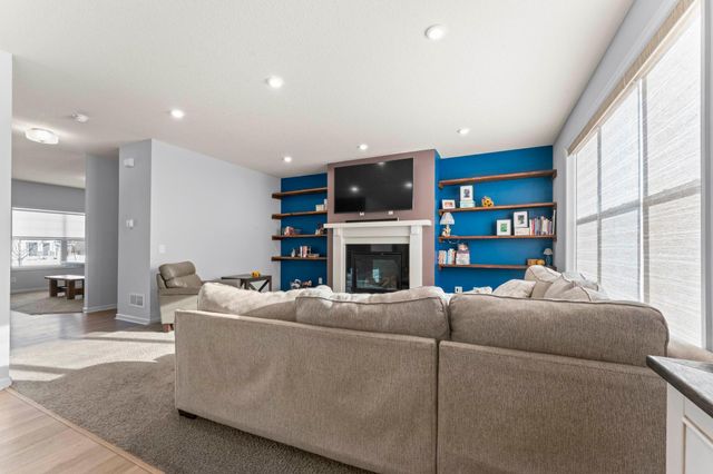 1026 Oakwood Road, Newport, MN 55055