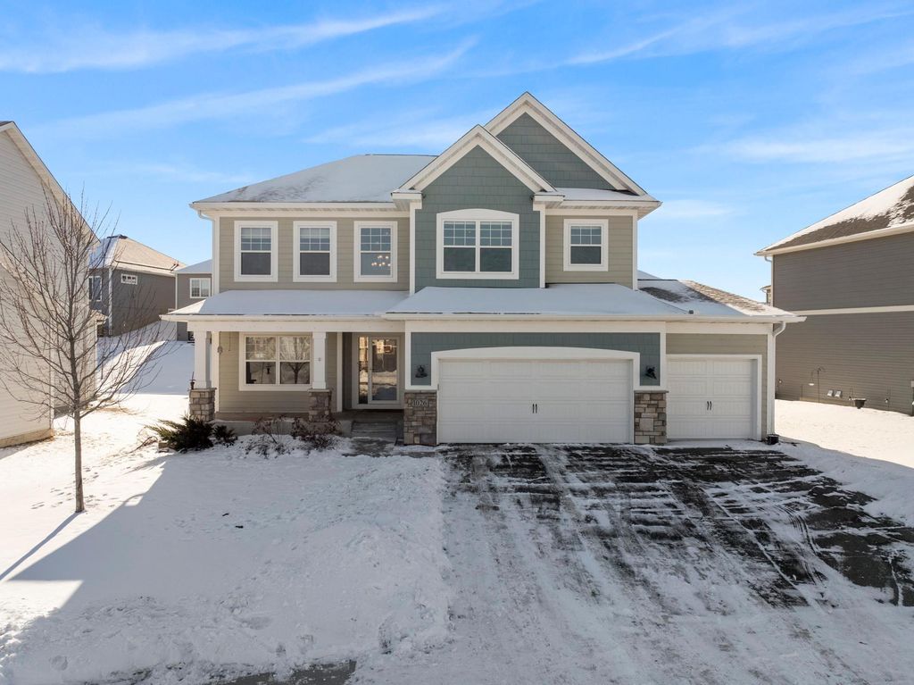 1026 Oakwood Road, Newport, MN 55055