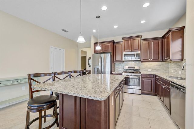 21605 AVON PARK COURT, Venice, FL 34293