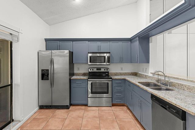 9272 Ketay Circle, Boca Raton, FL 33428