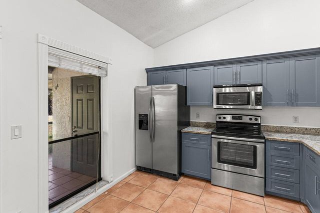 9272 Ketay Circle, Boca Raton, FL 33428