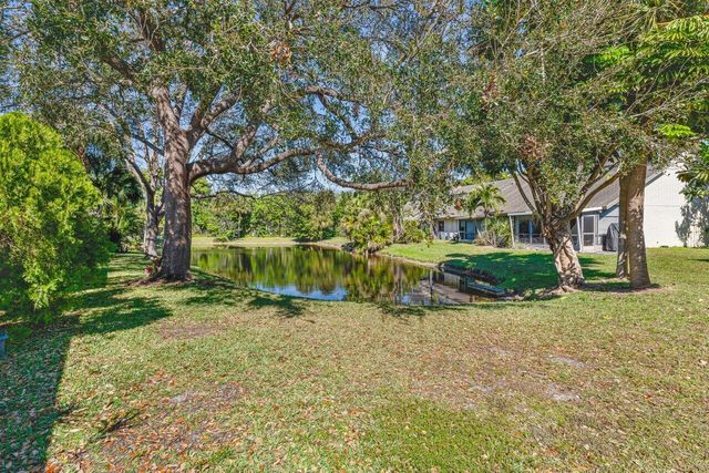 9272 Ketay Circle, Boca Raton, FL 33428
