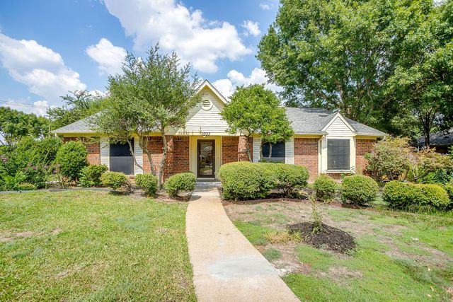 1033 Filmore Drive, Plano, TX 75025