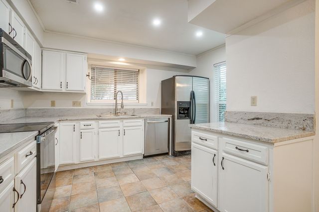 1033 Filmore Drive, Plano, TX 75025