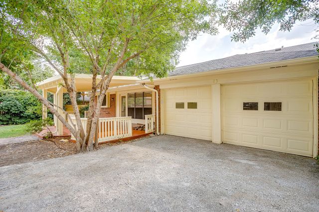 1033 Filmore Drive, Plano, TX 75025