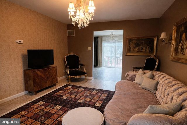 320 S CARLTON AVE, Millville, NJ 08332