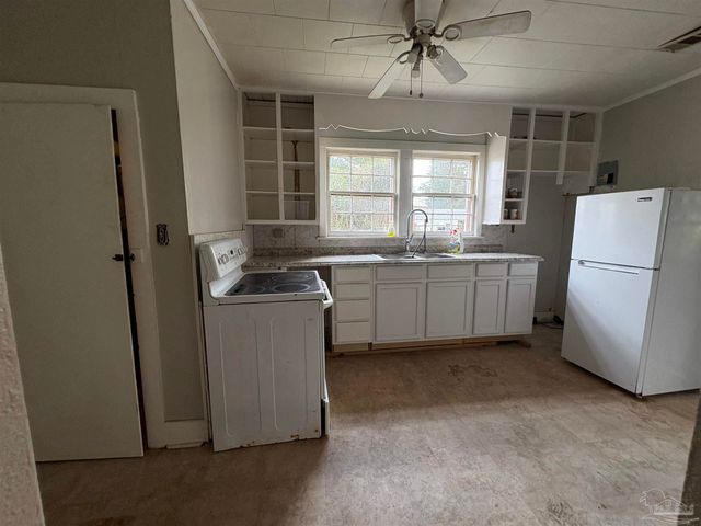 2519 W Desoto St, Pensacola, FL 32505