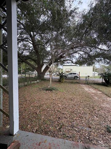 2519 W Desoto St, Pensacola, FL 32505