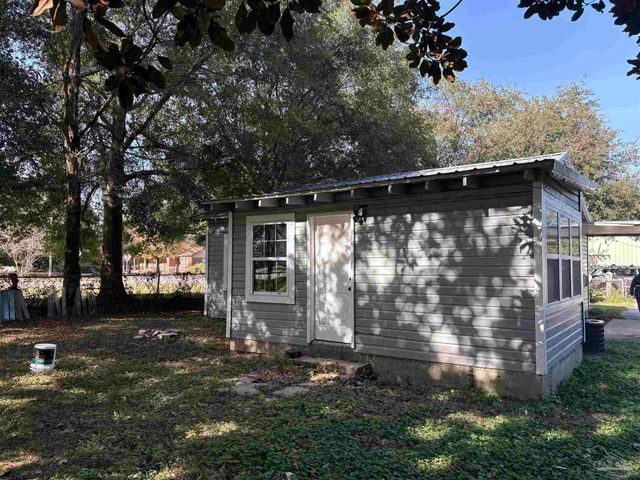 2519 W Desoto St, Pensacola, FL 32505