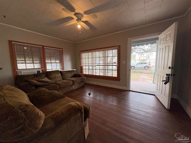 2519 W Desoto St, Pensacola, FL 32505