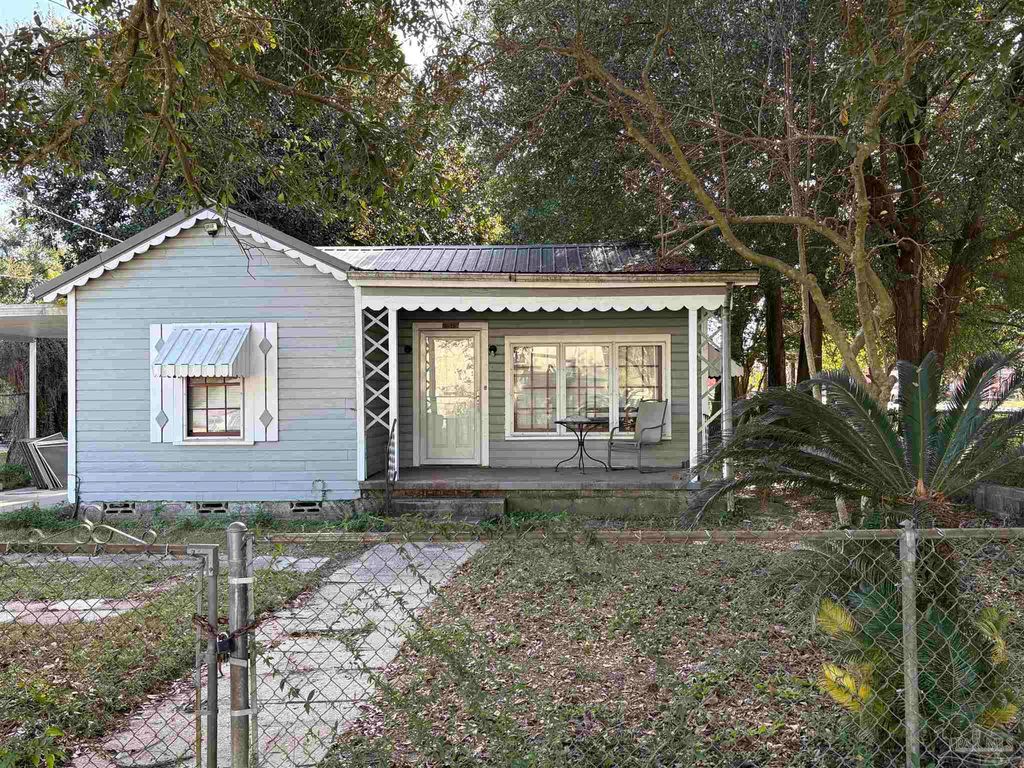 2519 W Desoto St, Pensacola, FL 32505
