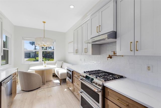 830 HOPE AVENUE, New Smyrna Beach, FL 32169