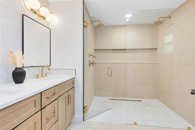 830 HOPE AVENUE, New Smyrna Beach, FL 32169