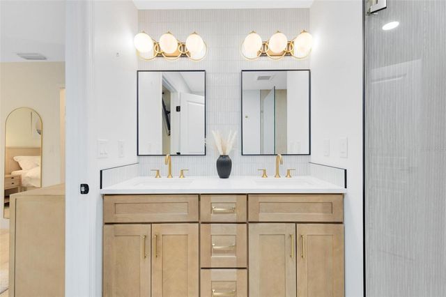 830 HOPE AVENUE, New Smyrna Beach, FL 32169