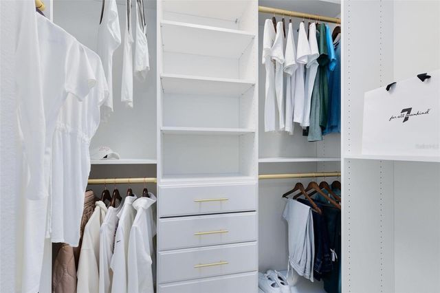 830 HOPE AVENUE, New Smyrna Beach, FL 32169