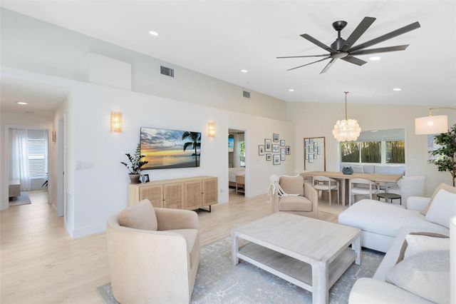 830 HOPE AVENUE, New Smyrna Beach, FL 32169