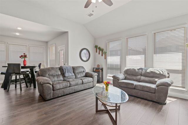 1604 George Lane, Little Elm, TX 75068