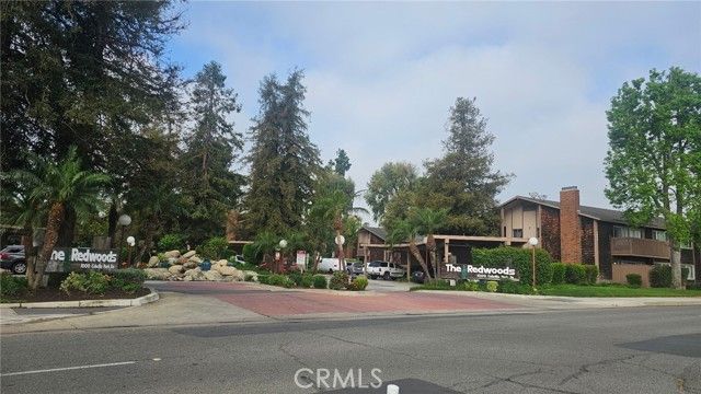 1008 Cabrillo Park C, Santa Ana, CA 92701