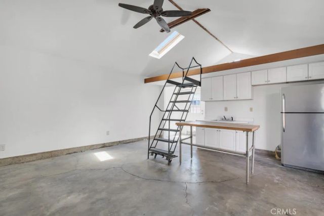 8207 White Oak Avenue, Reseda, CA 91335
