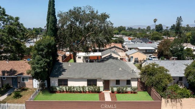 8207 White Oak Avenue, Reseda, CA 91335