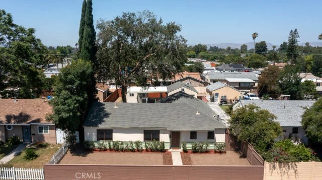 8207 White Oak Avenue, Reseda, CA 91335