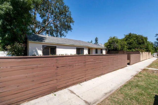 8207 White Oak Avenue, Reseda, CA 91335